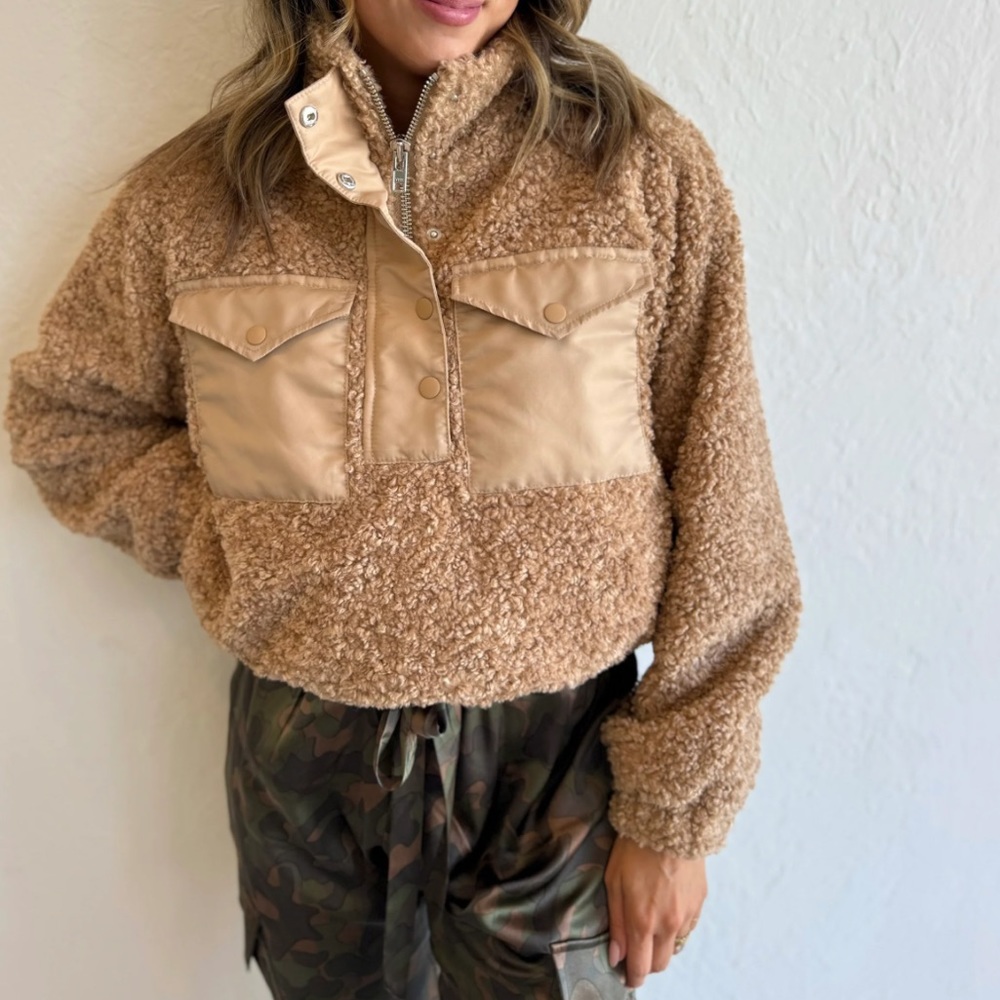 dh New York Maeve Pullover in brown